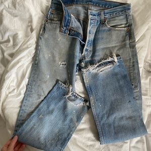 Vintage high waist Levi’s! Size 28!